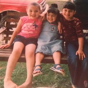 Meet your Posher, Angelia